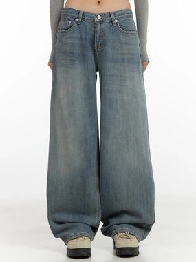 BNWT Lewkin Nadia Washed Low Waisted Wide Leg Women’s Jeans - Light Blue Wash